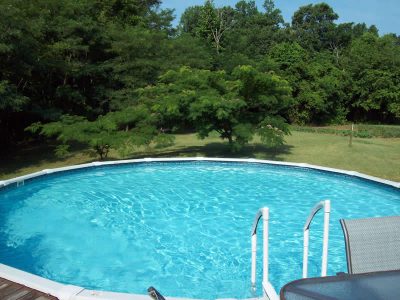 clear above ground pool water