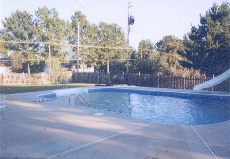 Independence, MO Swimming Pool - 3